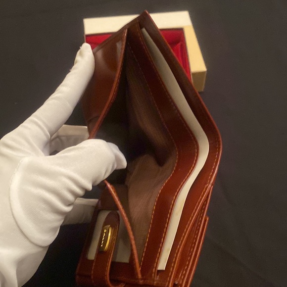 NWOT Bally Brown Leather Bi-fold Wallet -#31 - Picture 3 of 10